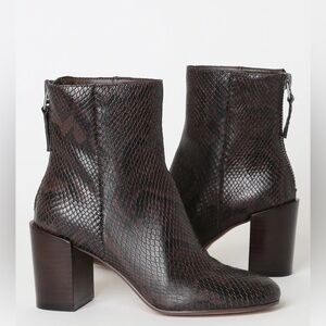 Dolce Vita Cyan Espresso Snake Print Leather Ankle Booties size 6